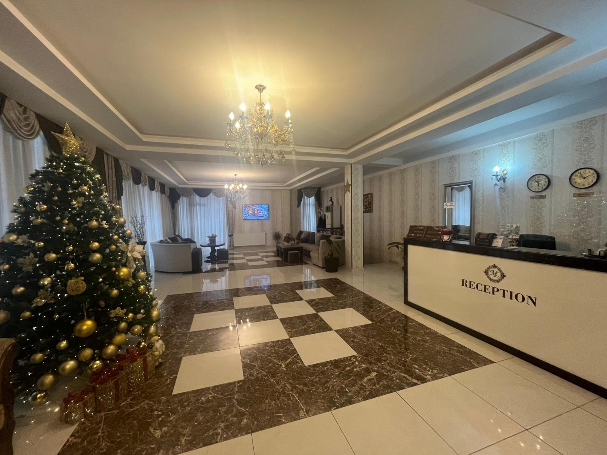 Marialuis Hotel Tbilisi Exteriör bild