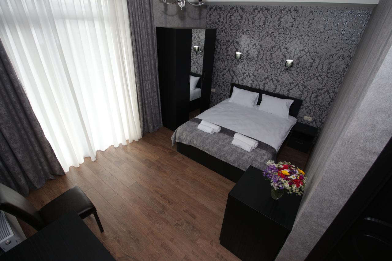 Marialuis Hotel Tbilisi Exteriör bild