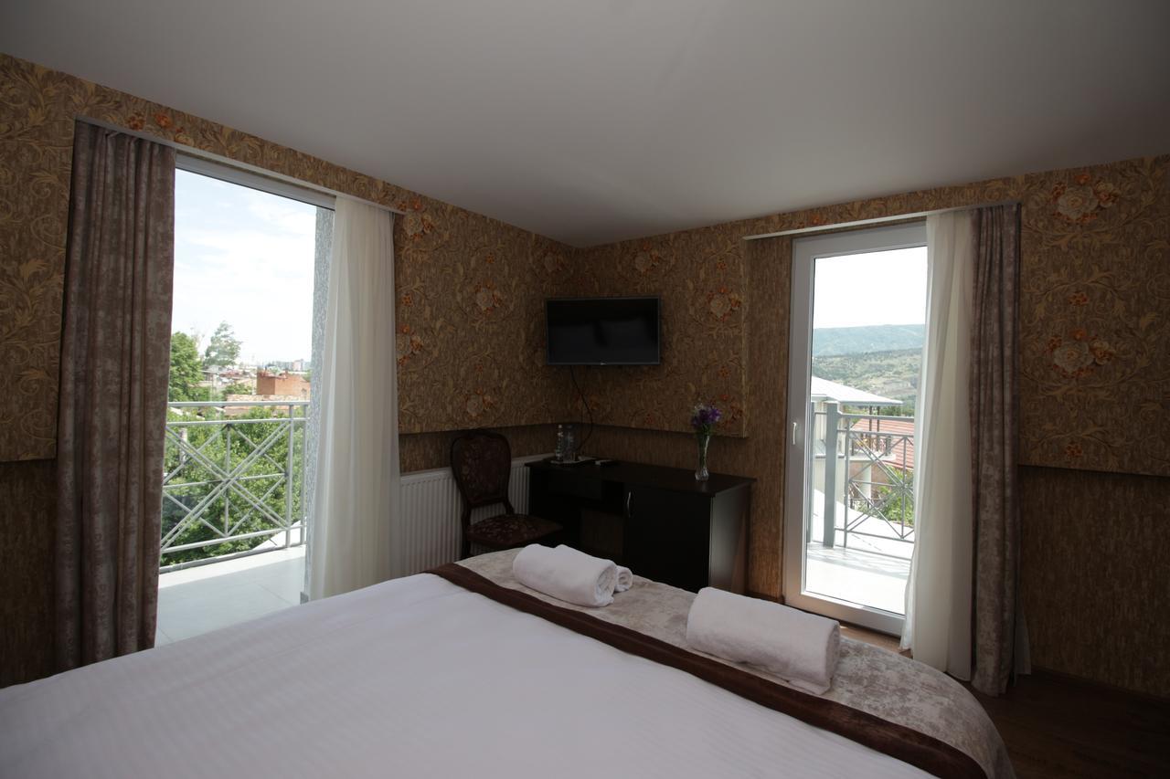 Marialuis Hotel Tbilisi Exteriör bild